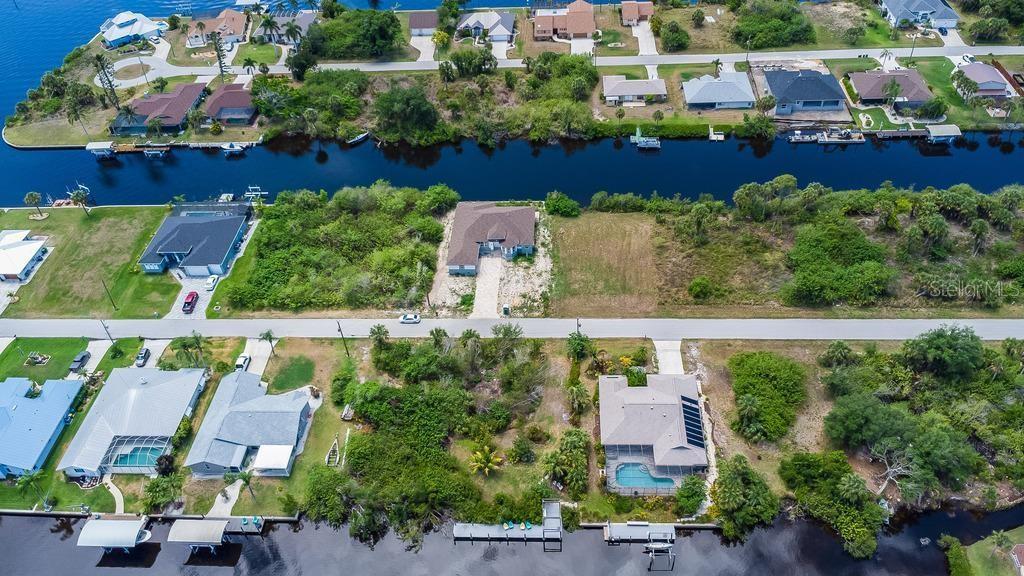 2425 VANCE TER, PORT CHARLOTTE, FL, 33981