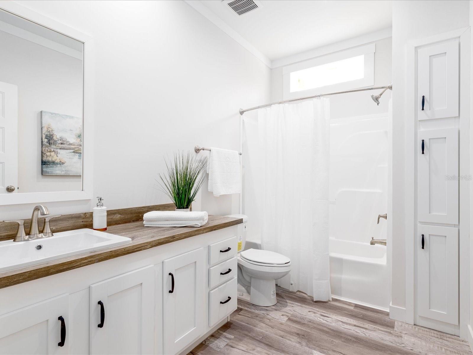 18078 SPARTONVAIL AVE, PORT CHARLOTTE, FL, 33954