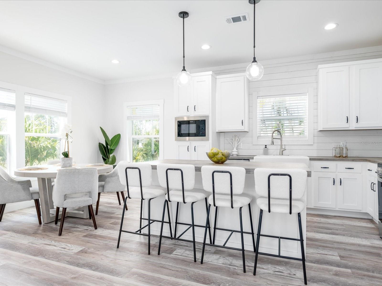 18078 SPARTONVAIL AVE, PORT CHARLOTTE, FL, 33954