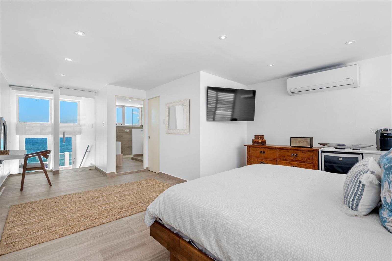 PR9105805 Property Photo