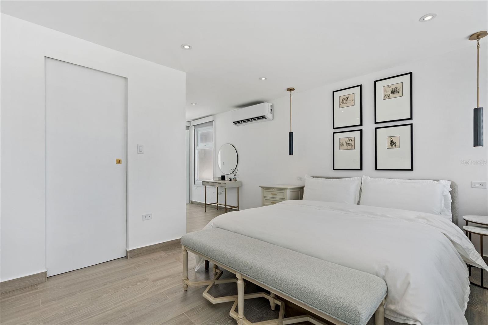 PR9105805 Property Photo