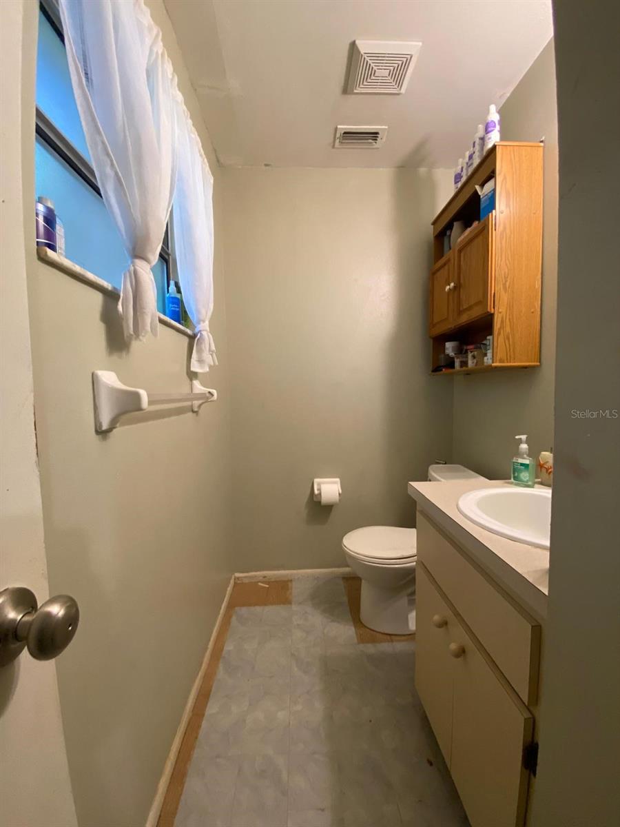 881 CEDAR CIR, TAVARES, FL, 32778