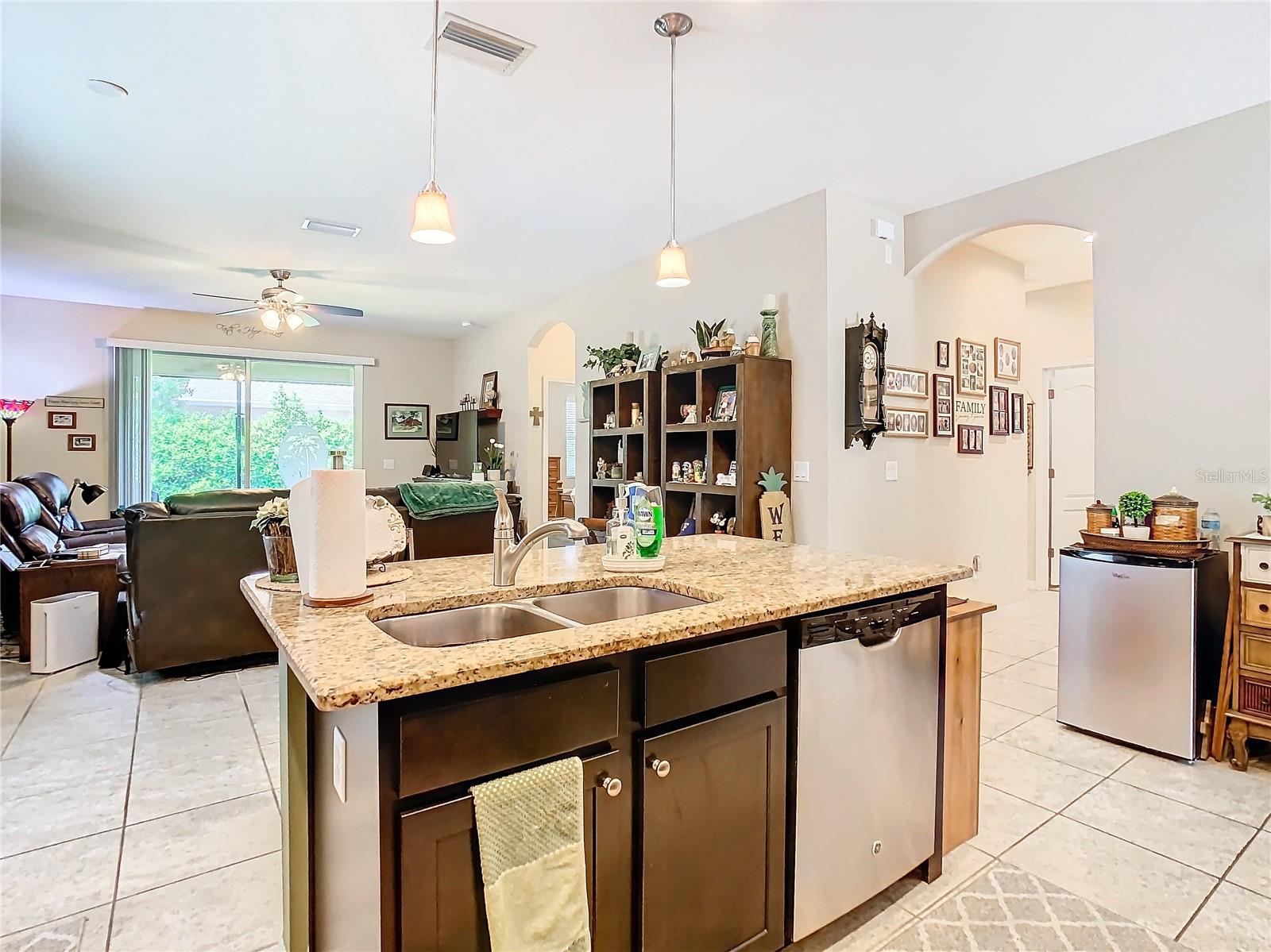 29405 COCHITI LAKE DR, SAN ANTONIO, FL, 33576