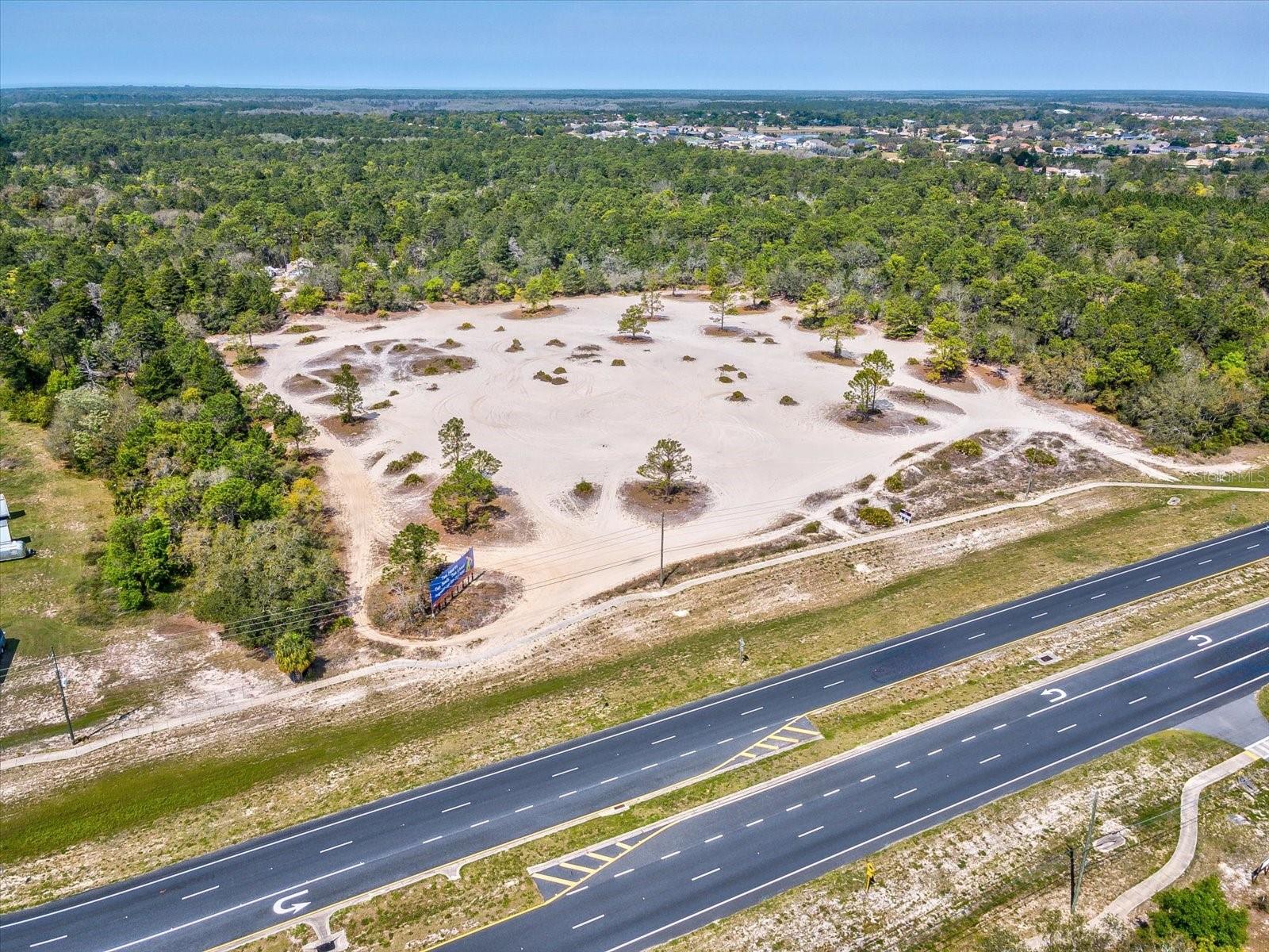 15.7 Acres COMMERCIAL WAY, WEEKI WACHEE, FL, 34613
