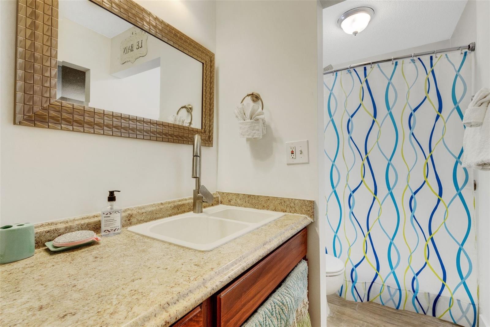 7150 N TAMIAMI TRL #S528, SARASOTA, FL, 34243