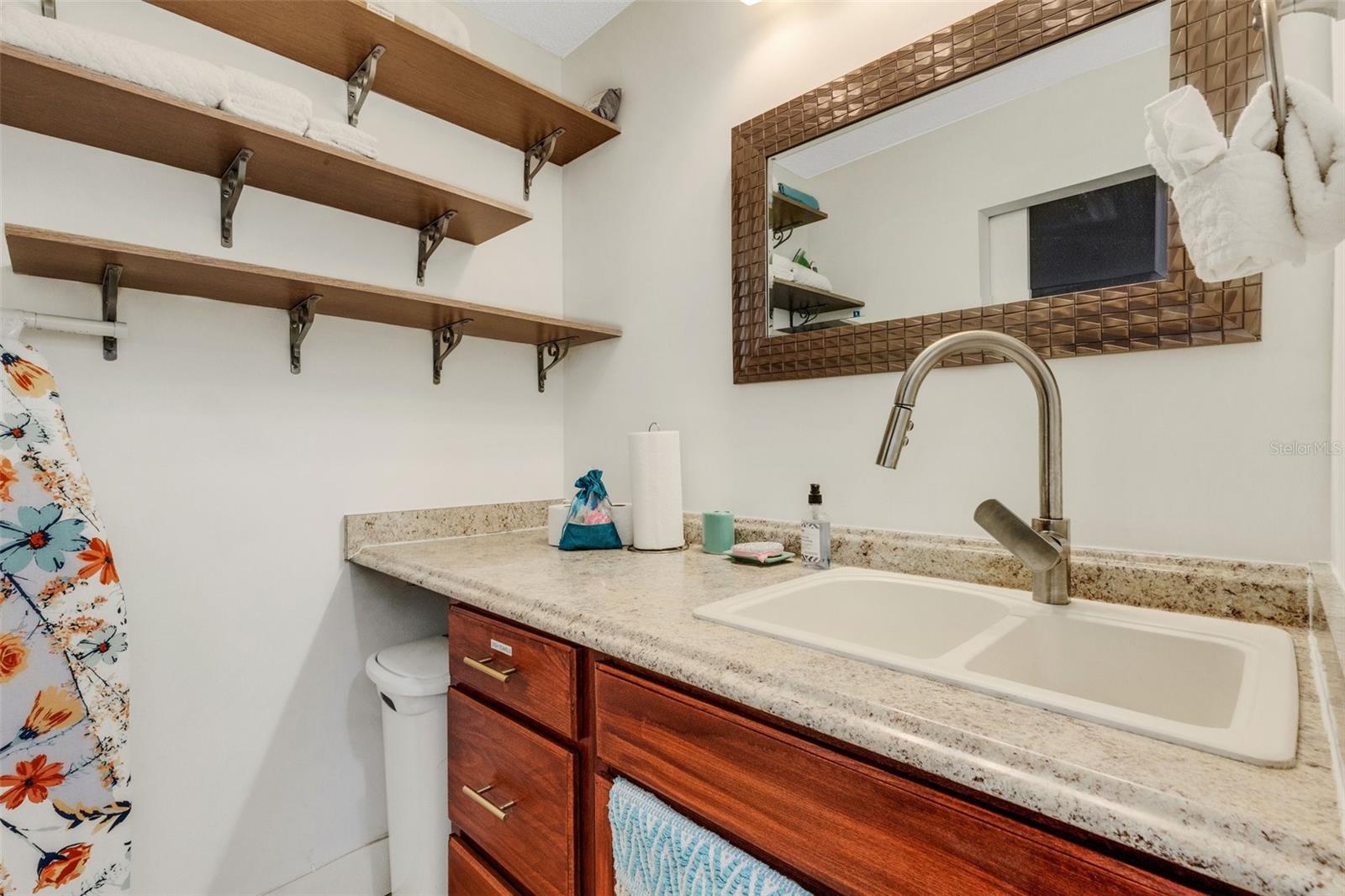 7150 N TAMIAMI TRL #S528, SARASOTA, FL, 34243
