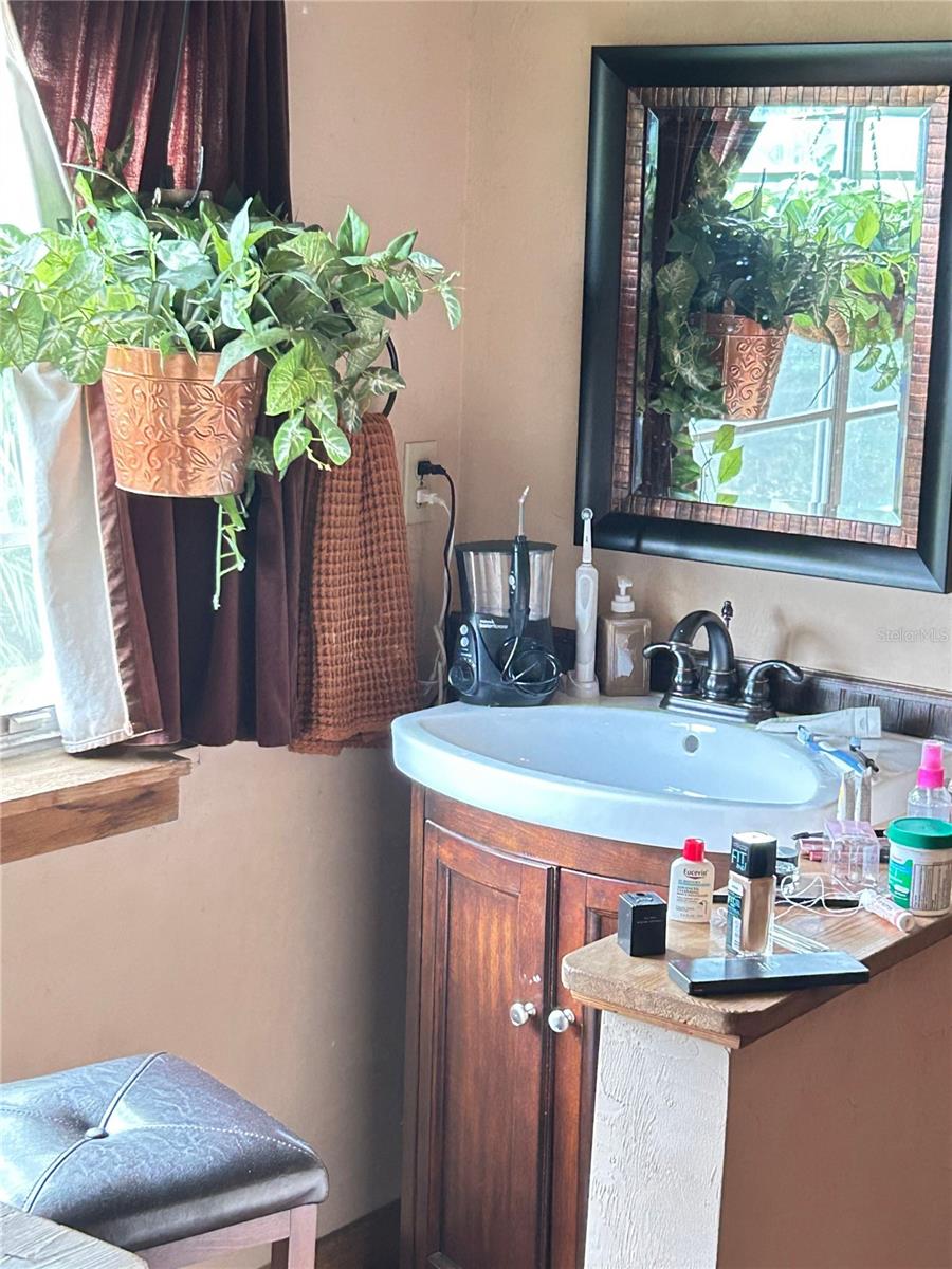 13881 NE JACKSONVILLE RD, CITRA, FL, 32113