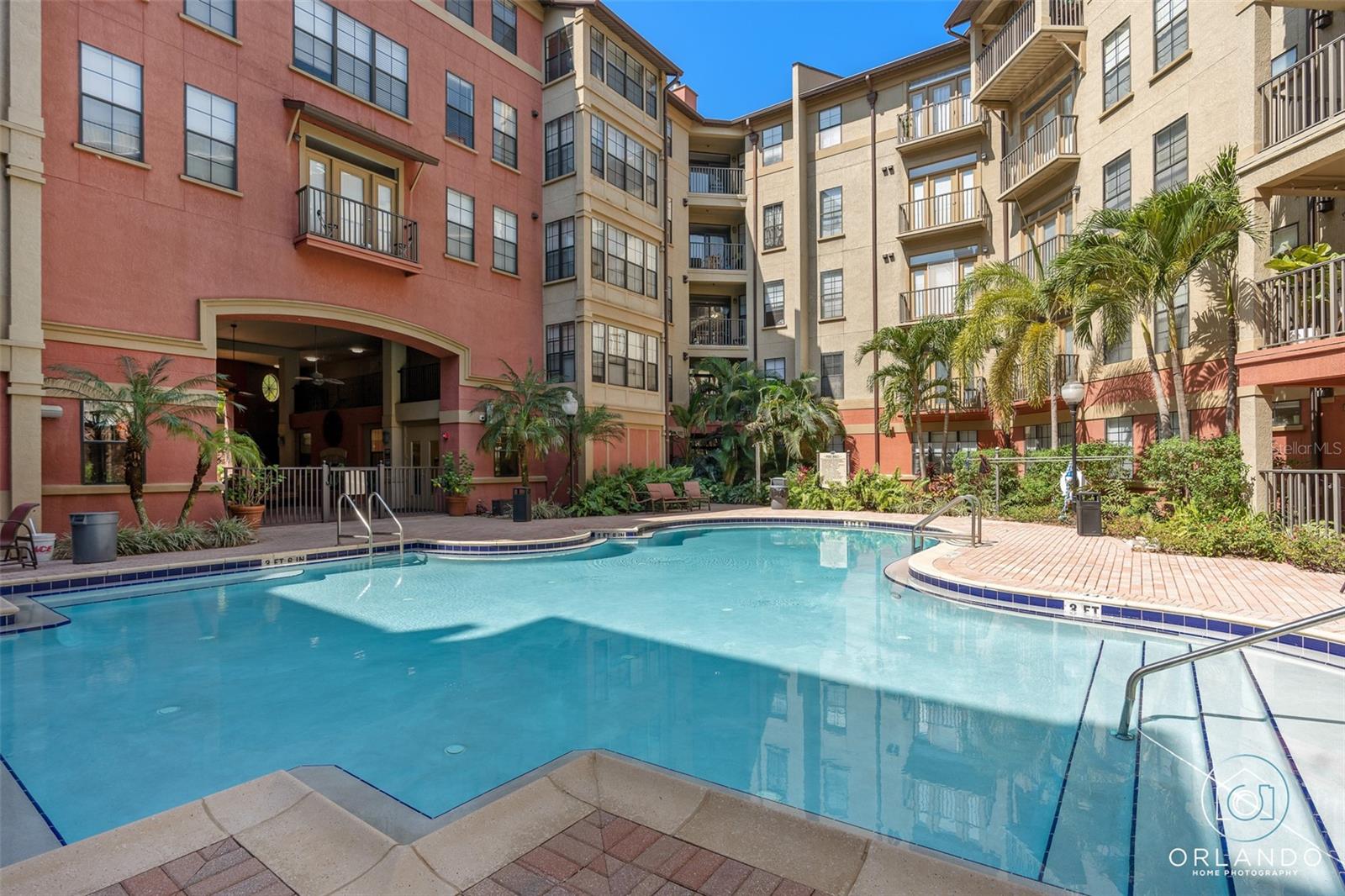 911 N ORANGE AVE #408, ORLANDO, FL, 32801