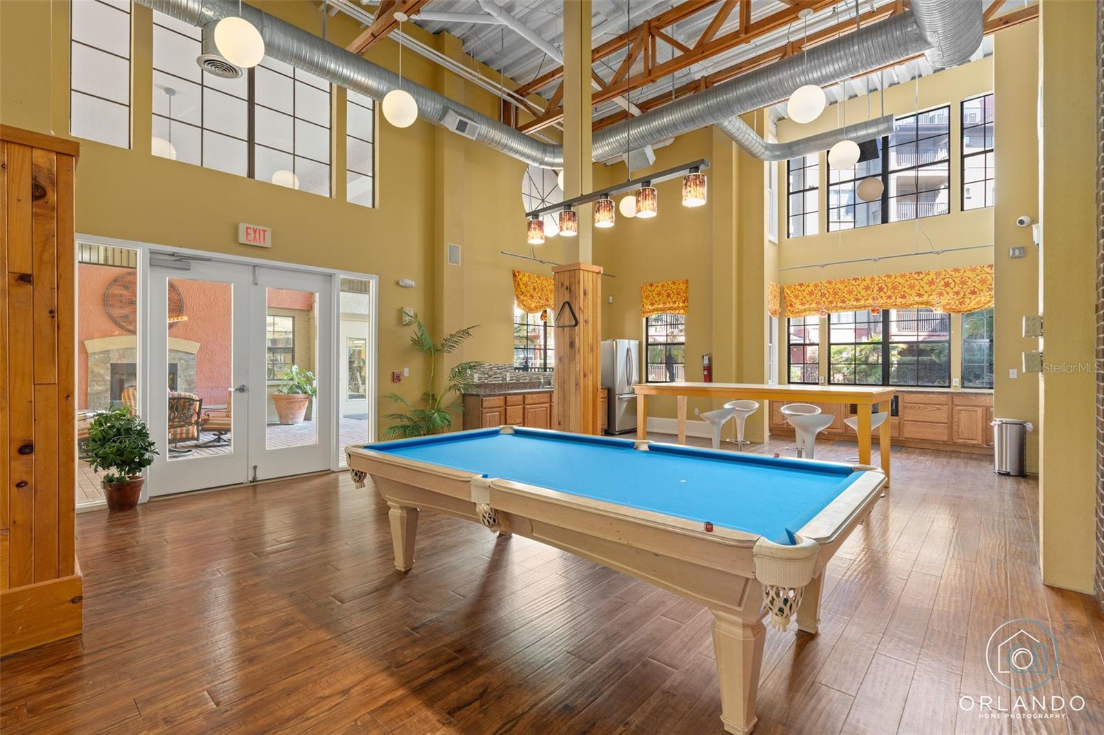 911 N ORANGE AVE #408, ORLANDO, FL, 32801