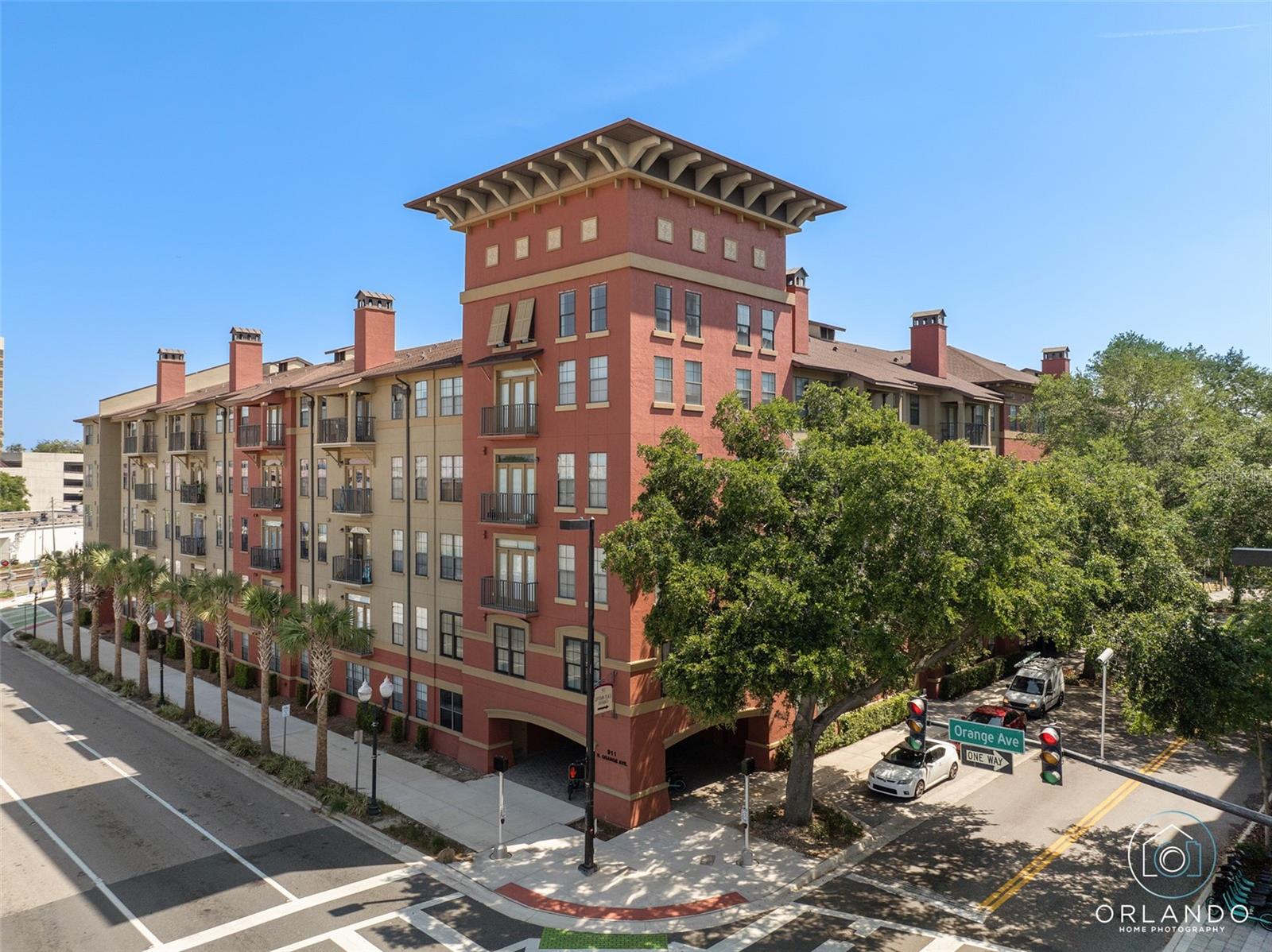 911 N ORANGE AVE #408, ORLANDO, FL, 32801