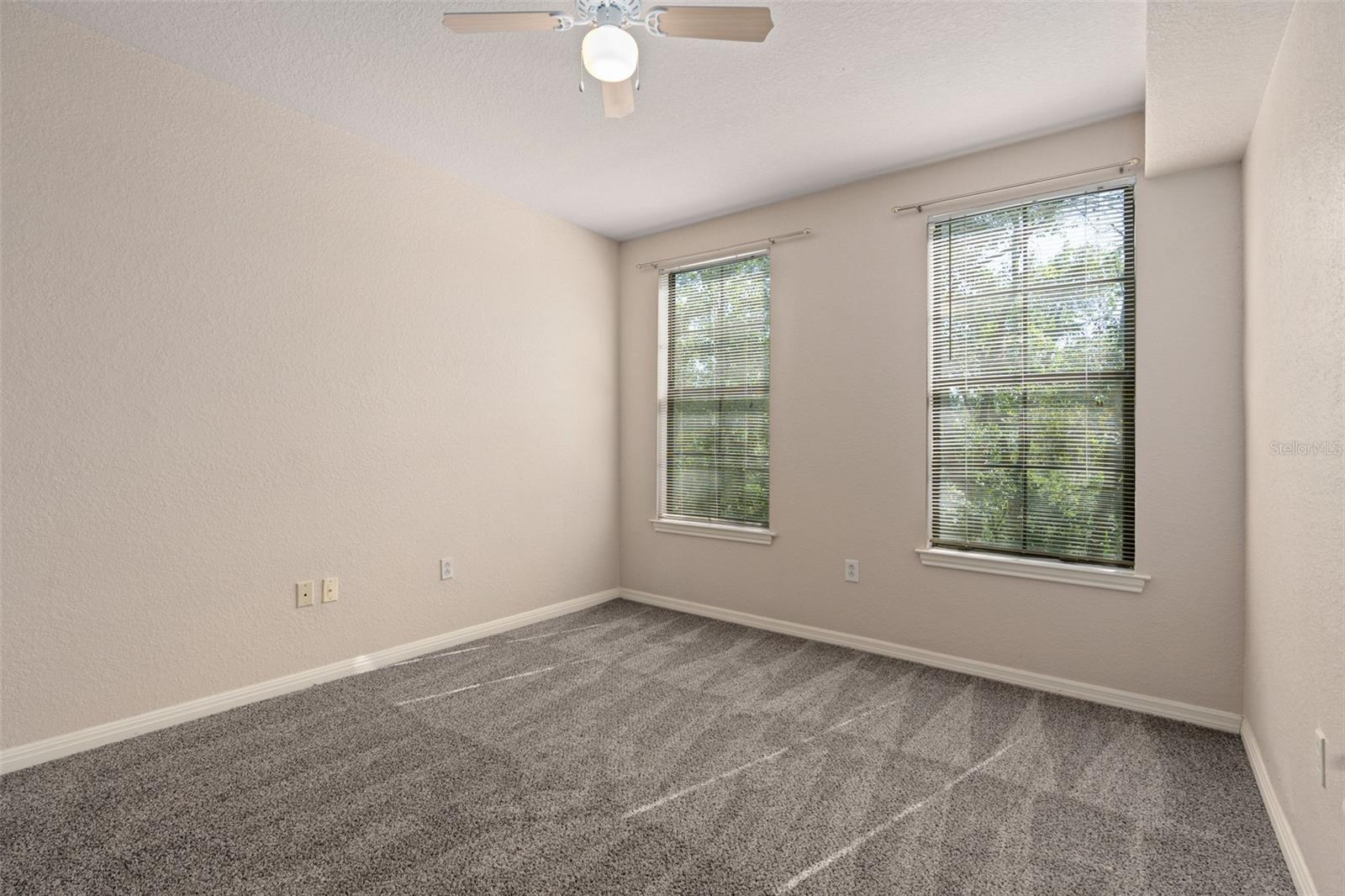 911 N ORANGE AVE #408, ORLANDO, FL, 32801