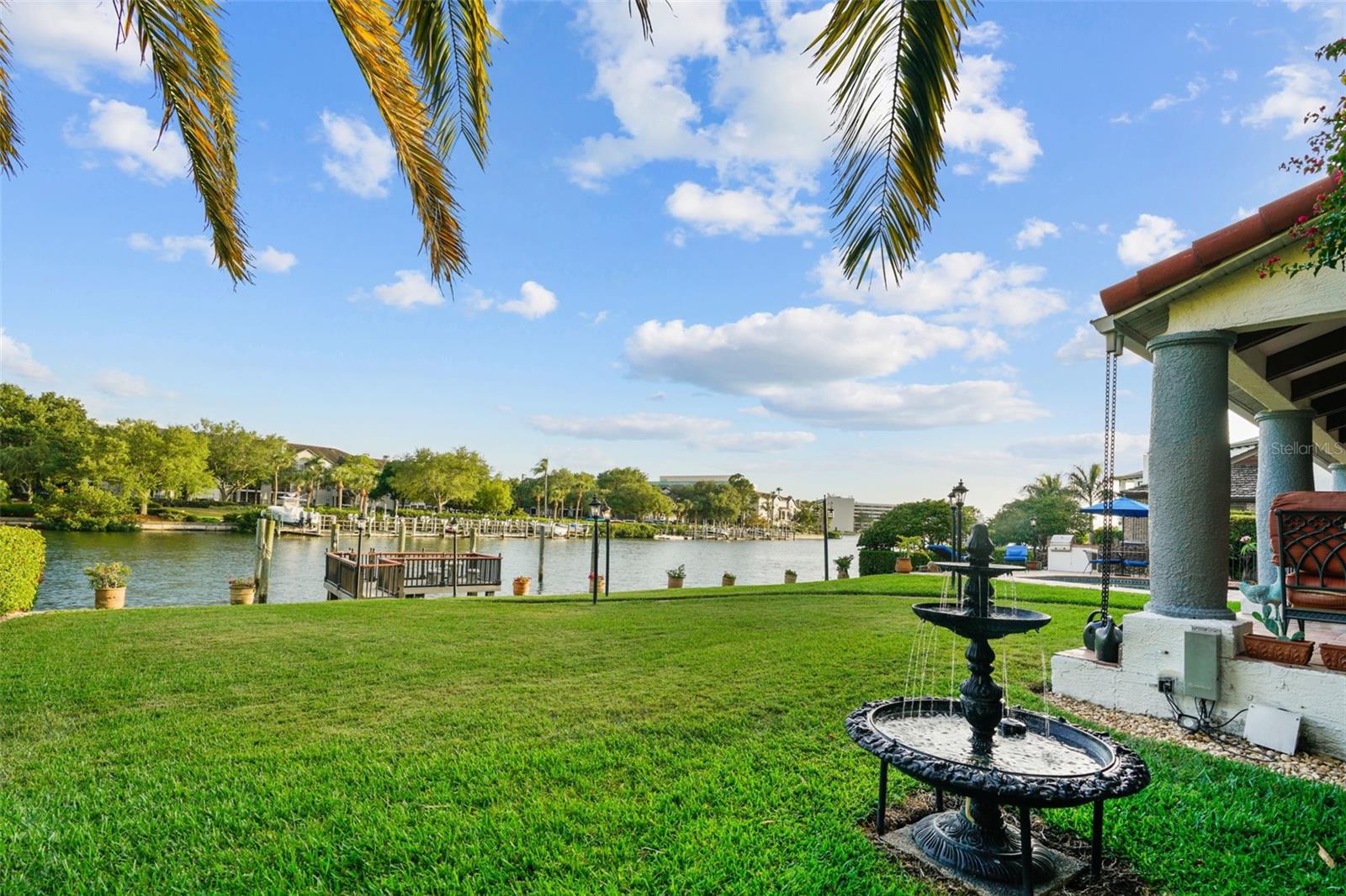 7306 PELICAN ISLAND DR, TAMPA, FL, 33634