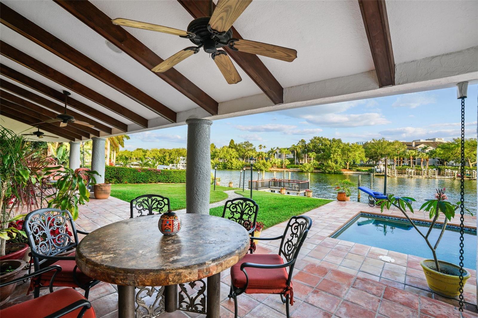 7306 PELICAN ISLAND DR, TAMPA, FL, 33634