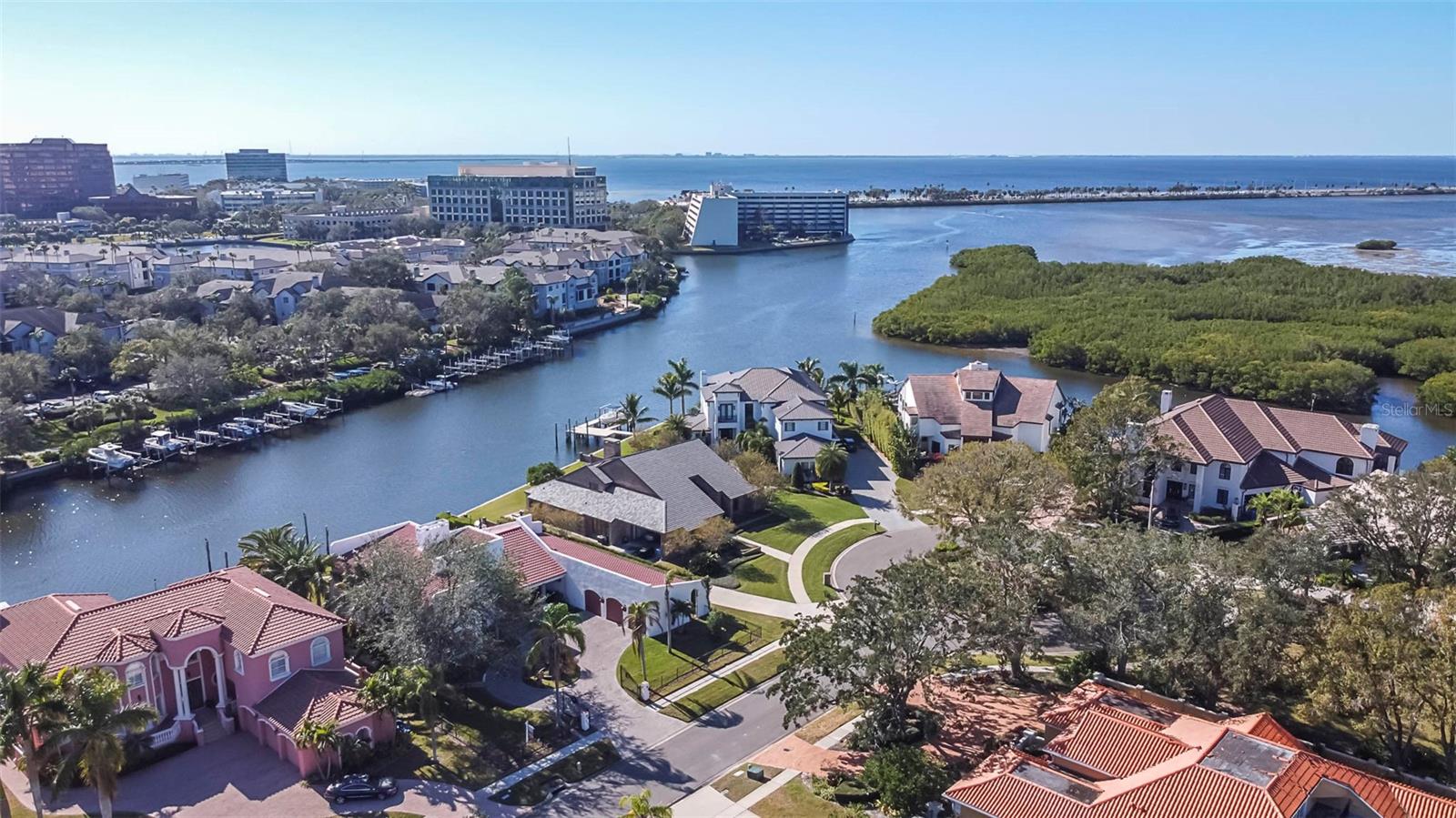 7306 PELICAN ISLAND DR, TAMPA, FL, 33634