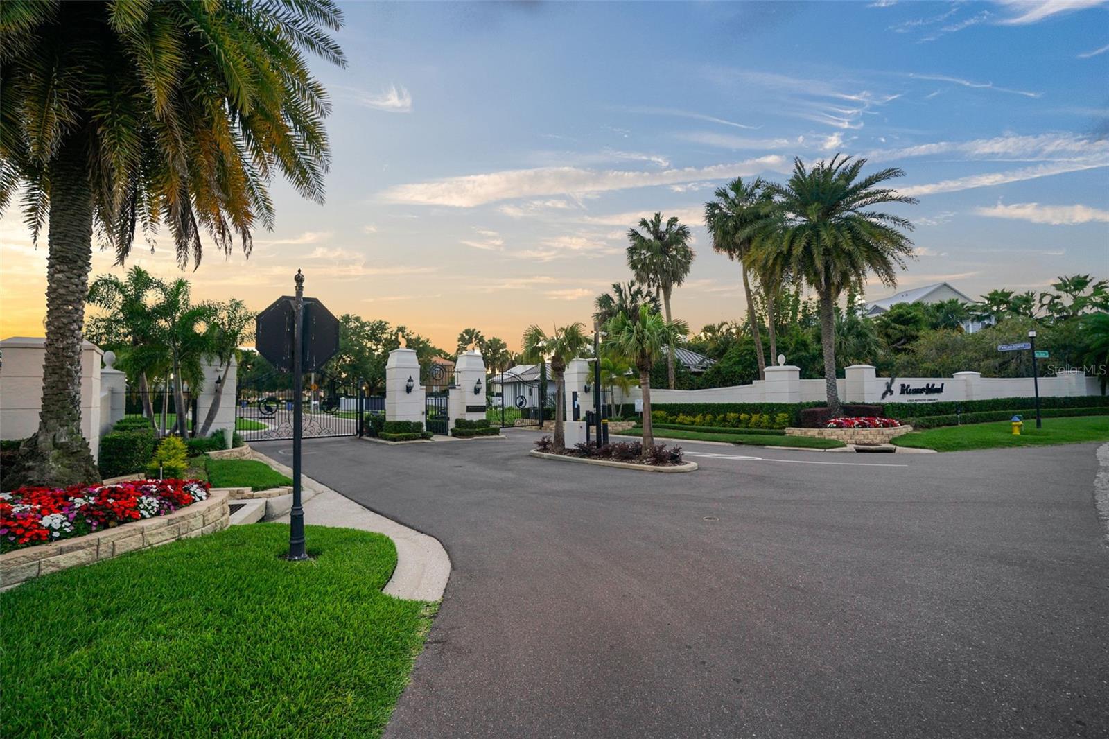 7306 PELICAN ISLAND DR, TAMPA, FL, 33634