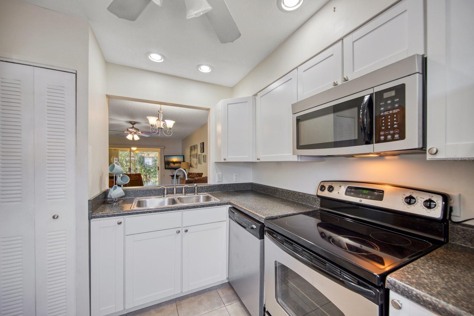 9014 MISSION OAKS BLVD #9014, SEMINOLE, FL, 33776