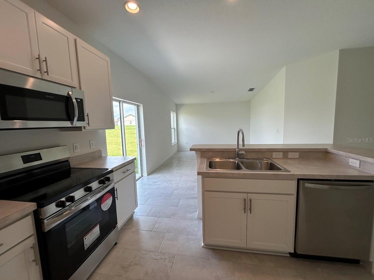 1057 BERGAMOT DR, BARTOW, FL, 33830