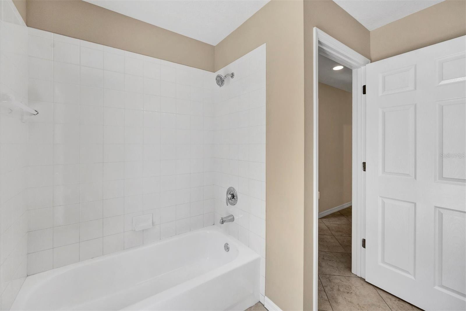 4910 BOOKELIA CIR, BRADENTON, FL, 34203