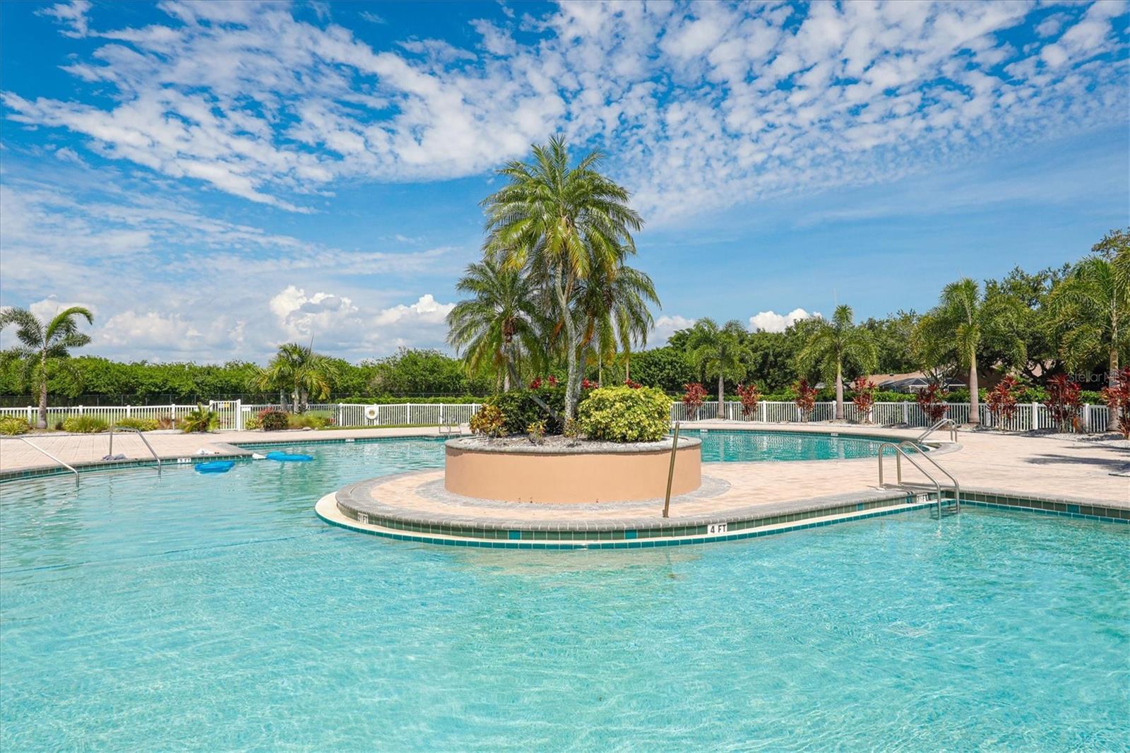 4910 BOOKELIA CIR, BRADENTON, FL, 34203