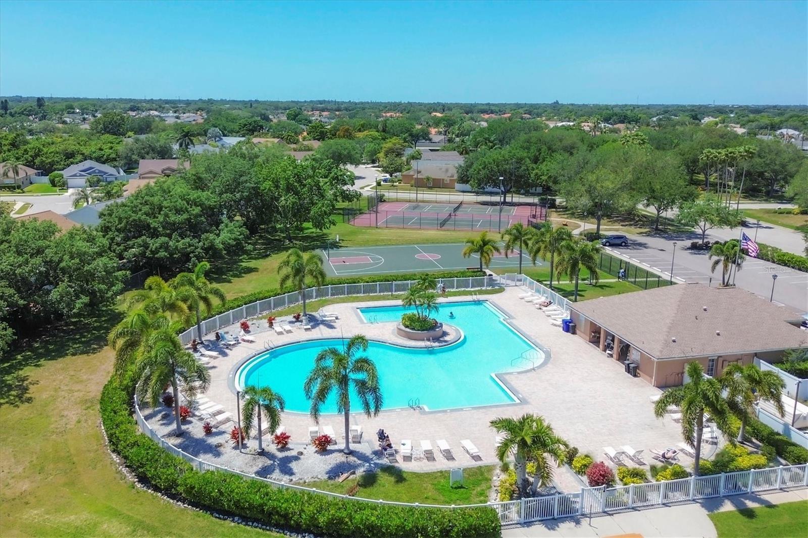 4910 BOOKELIA CIR, BRADENTON, FL, 34203