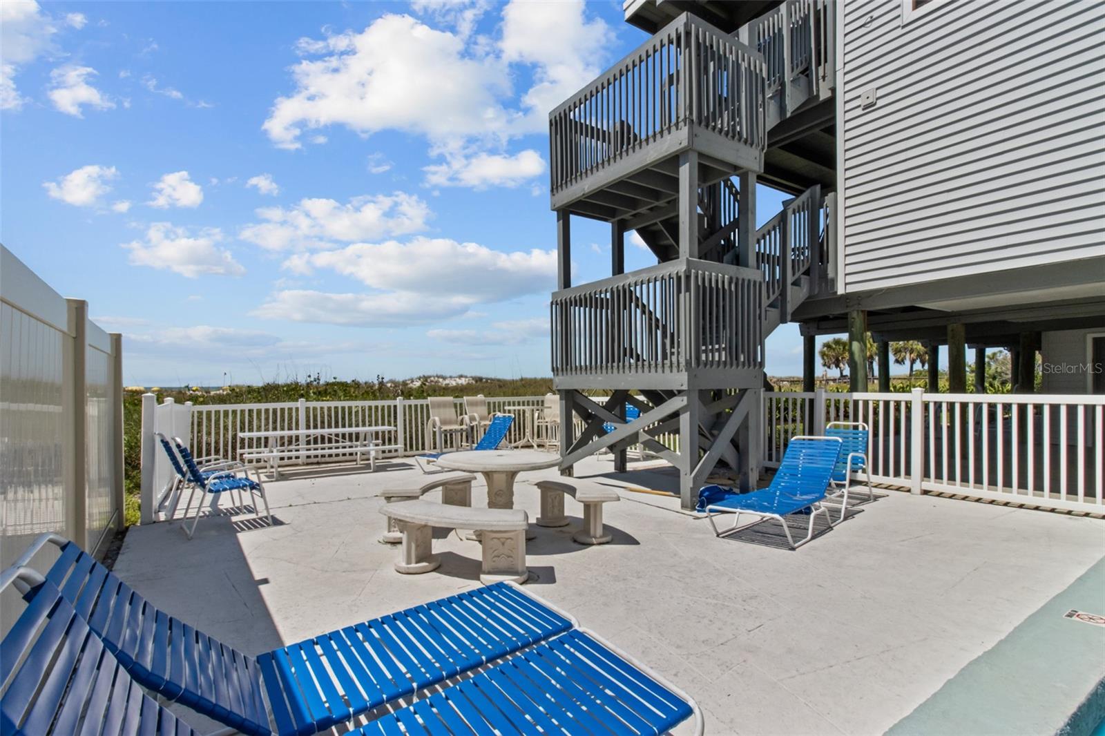 200 120TH AVE W #8A, TREASURE ISLAND, FL, 33706