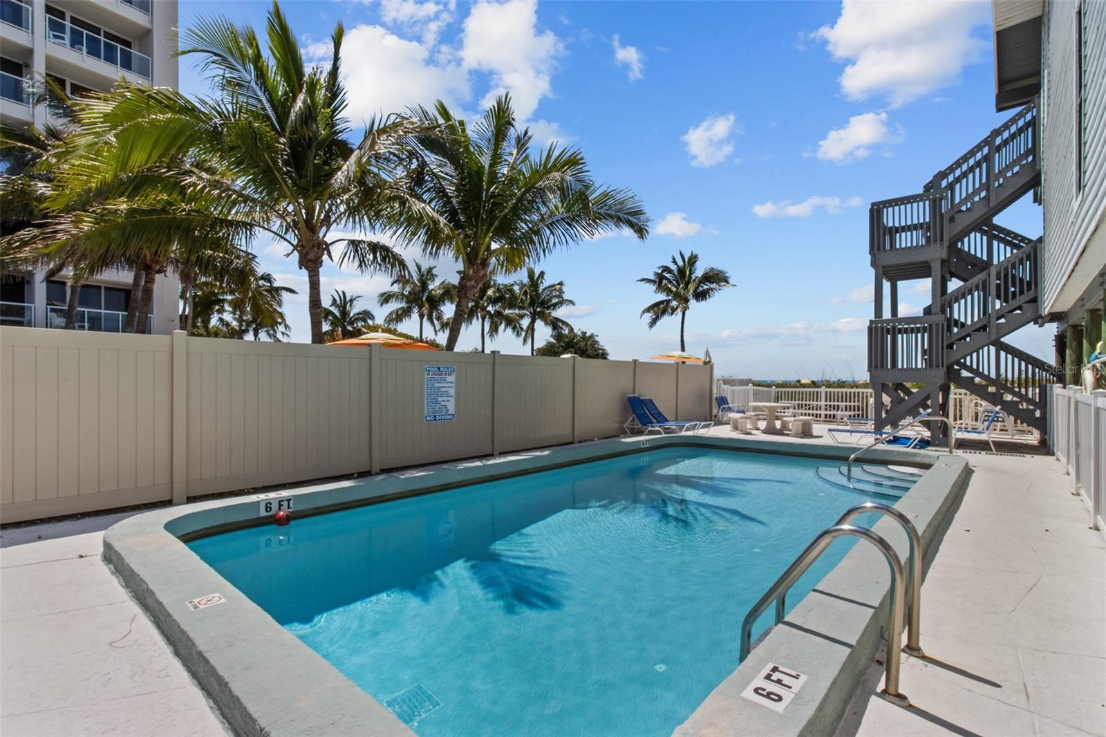 200 120TH AVE W #8A, TREASURE ISLAND, FL, 33706