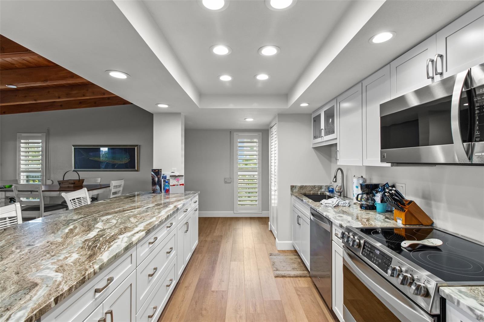 200 120TH AVE W #8A, TREASURE ISLAND, FL, 33706