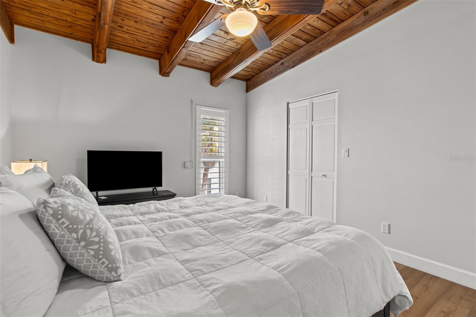 200 120TH AVE W #8A, TREASURE ISLAND, FL, 33706