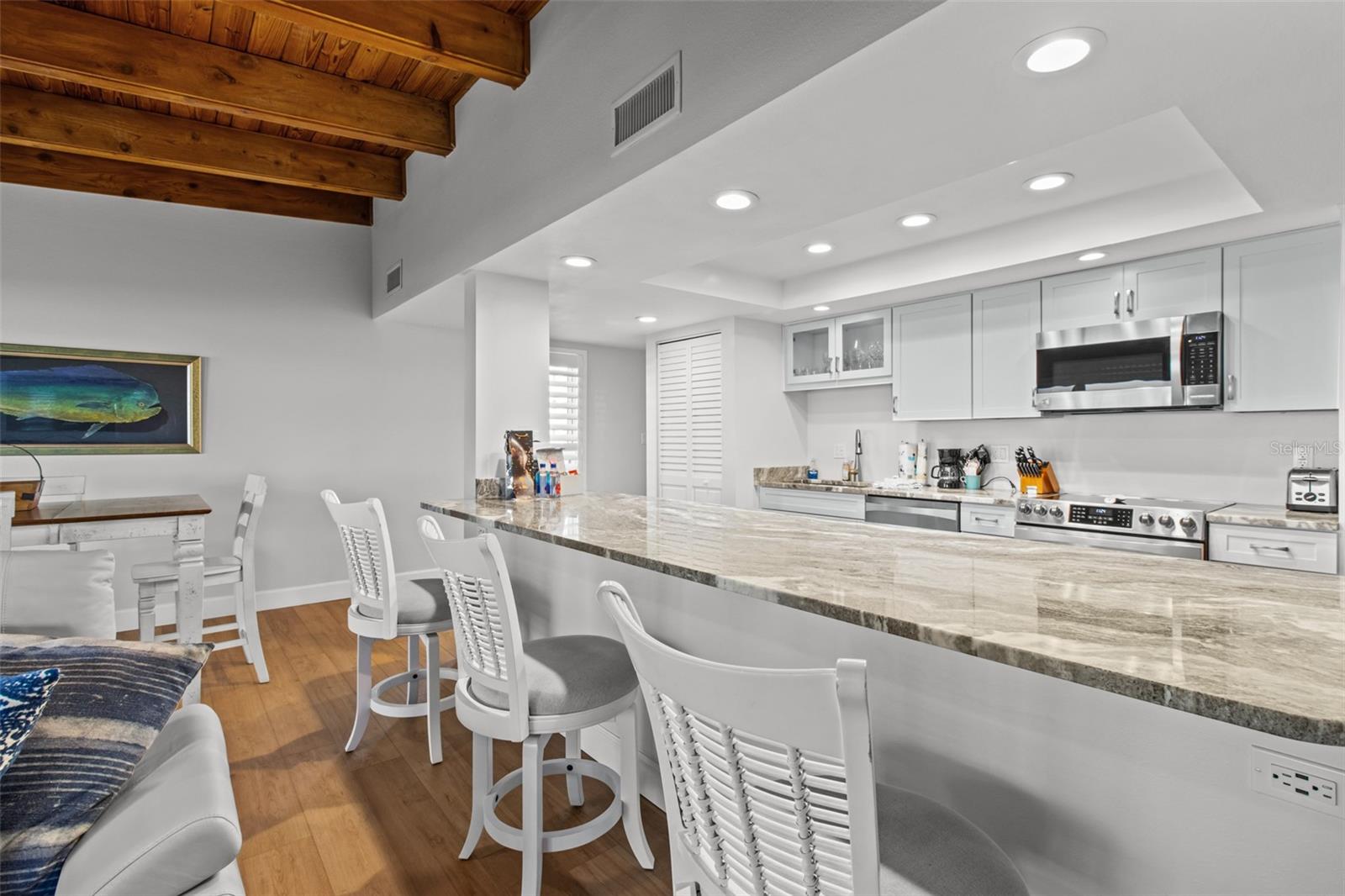 200 120TH AVE W #8A, TREASURE ISLAND, FL, 33706