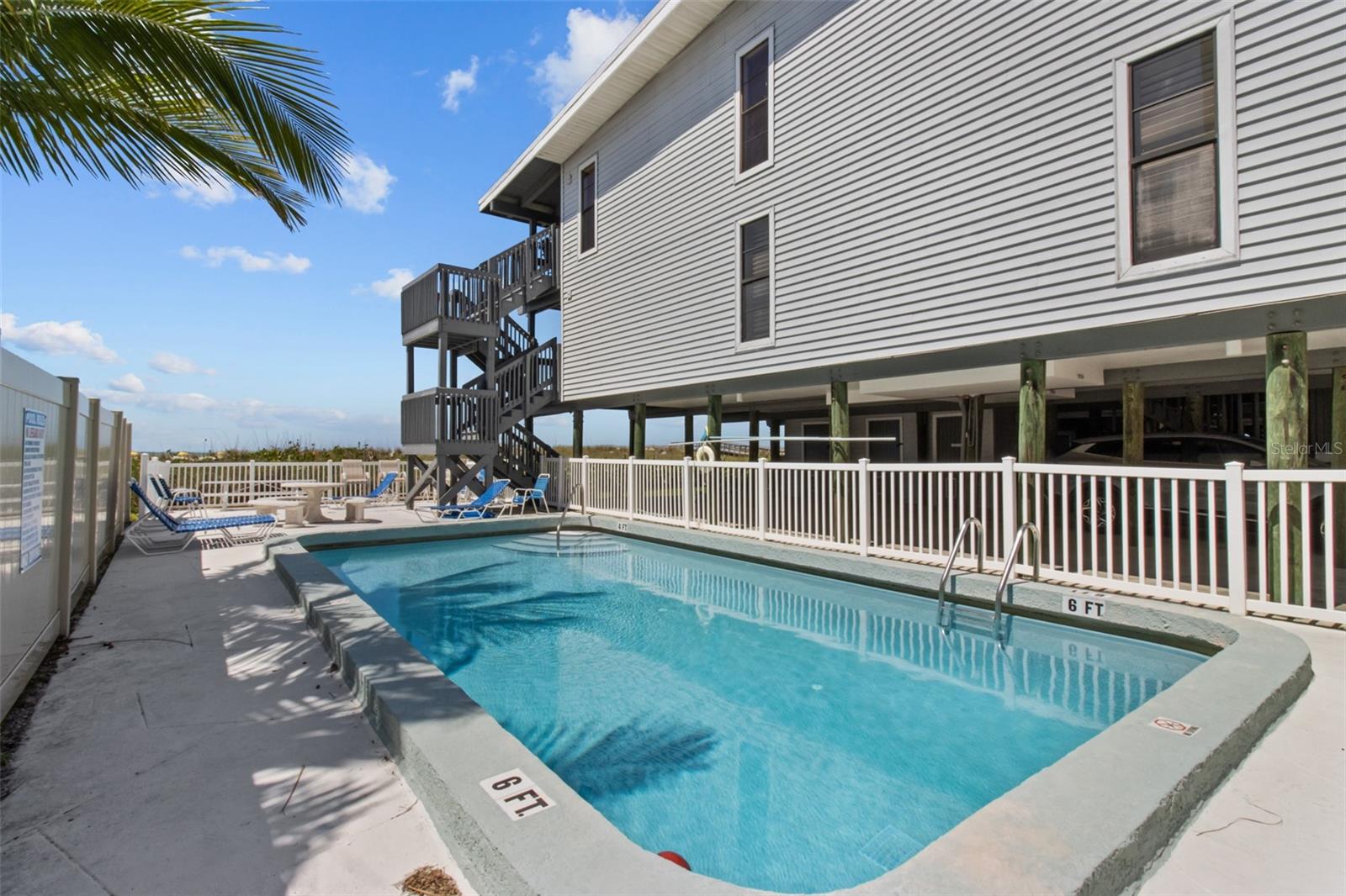 200 120TH AVE W #8A, TREASURE ISLAND, FL, 33706