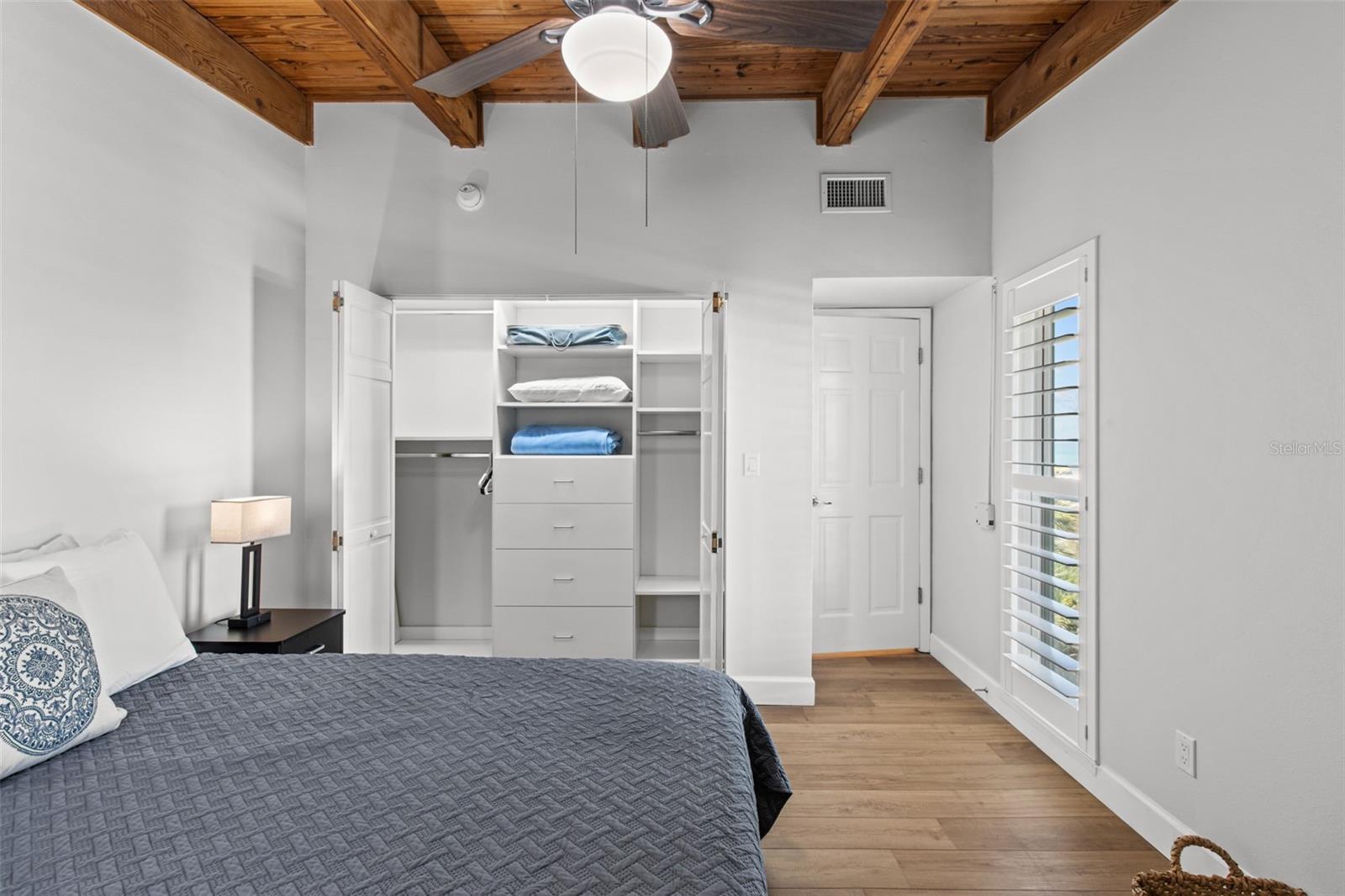 200 120TH AVE W #8A, TREASURE ISLAND, FL, 33706