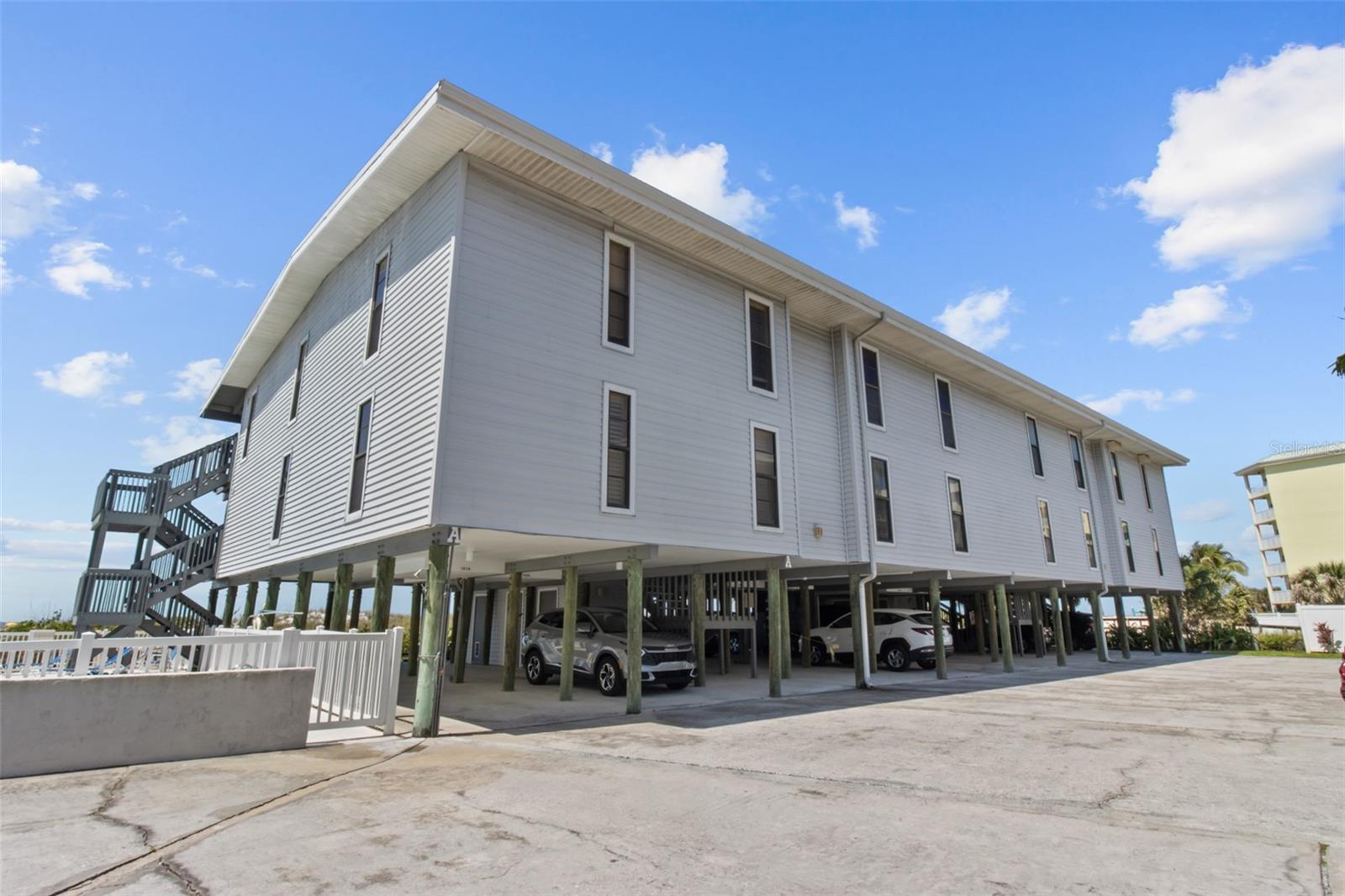 200 120TH AVE W #8A, TREASURE ISLAND, FL, 33706