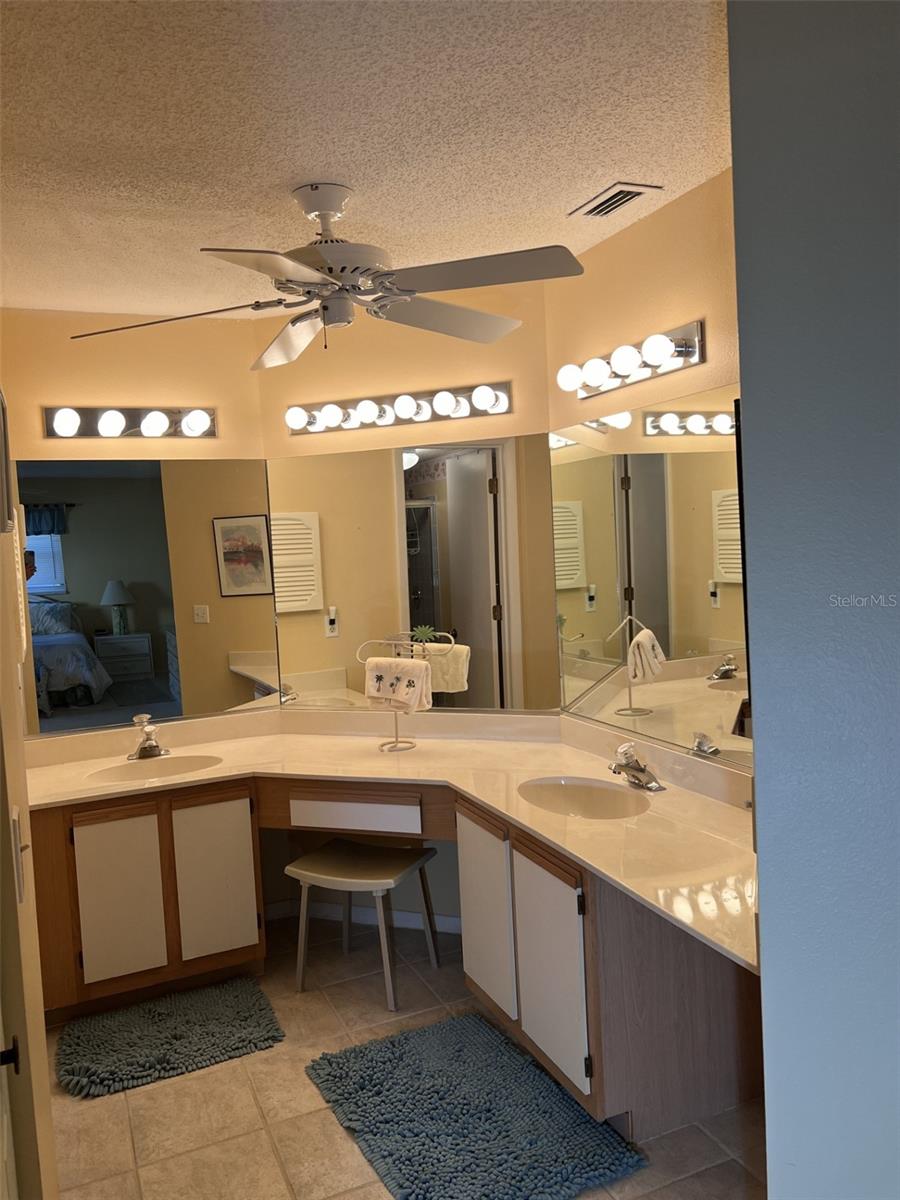 113 PINE HOLLOW DR #113, ENGLEWOOD, FL, 34223