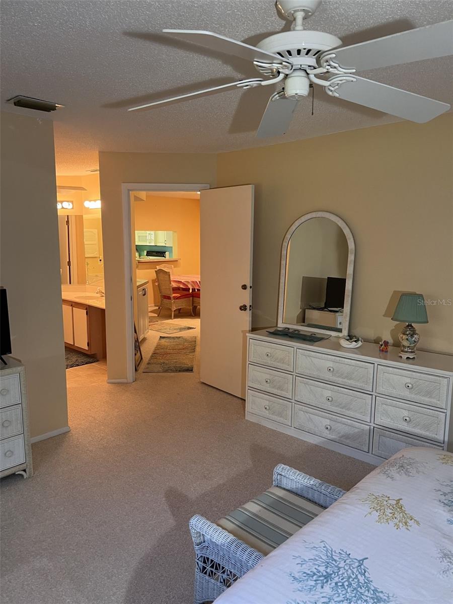 113 PINE HOLLOW DR #113, ENGLEWOOD, FL, 34223