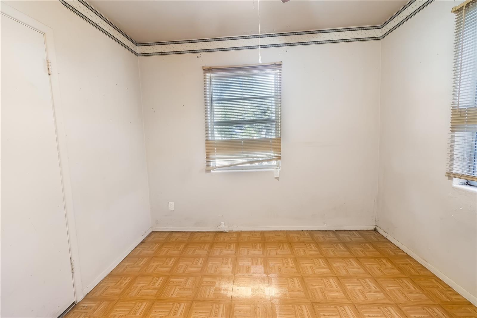 1524 STEVENSONS DR, CLEARWATER, FL, 33755