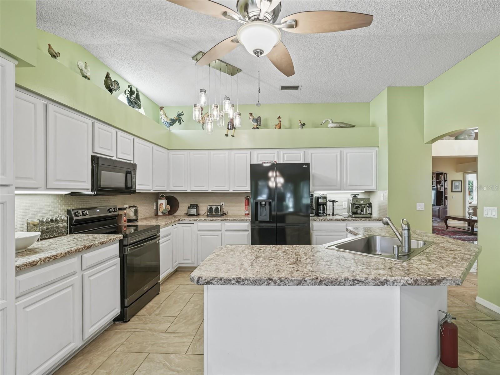 304 GONZALES PL, THE VILLAGES, FL, 32159