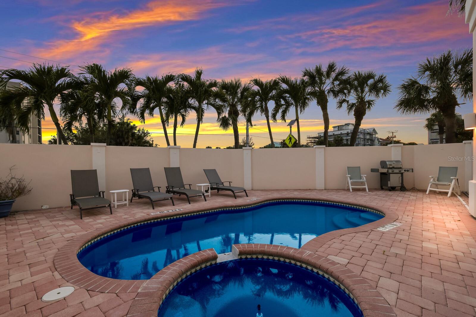 405 BEACH RD #B, SARASOTA, FL, 34242