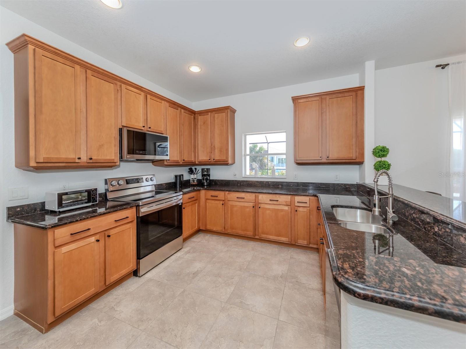 14462 FORT WORTH CIR, PORT CHARLOTTE, FL, 33981