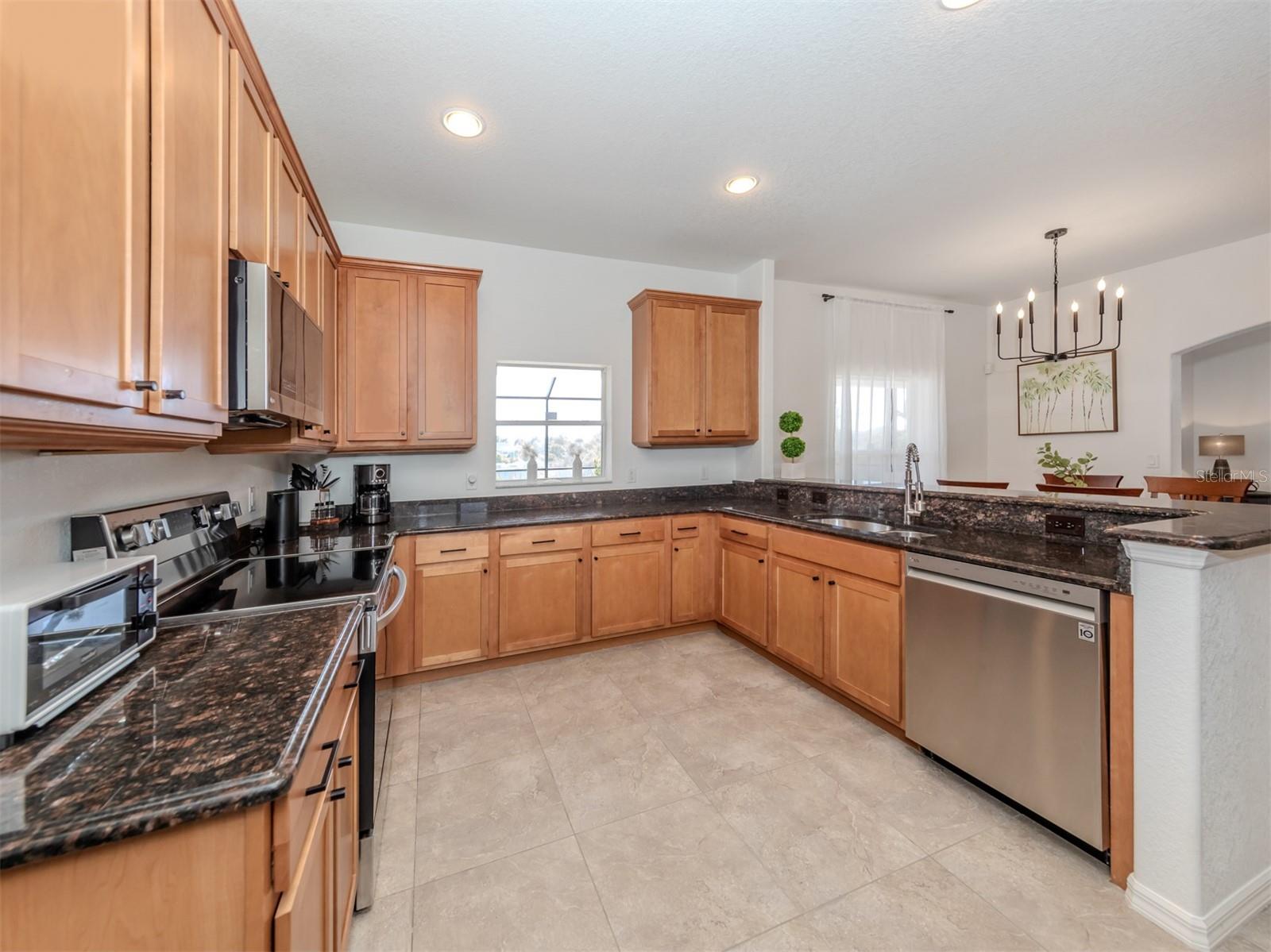 14462 FORT WORTH CIR, PORT CHARLOTTE, FL, 33981