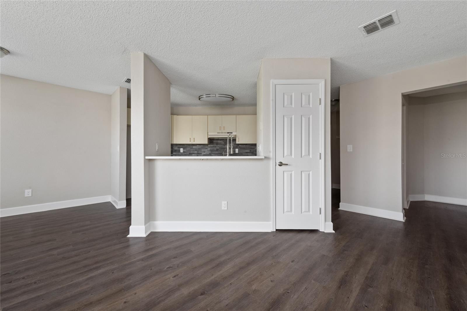 2540 WOODGATE BLVD #106, ORLANDO, FL, 32822