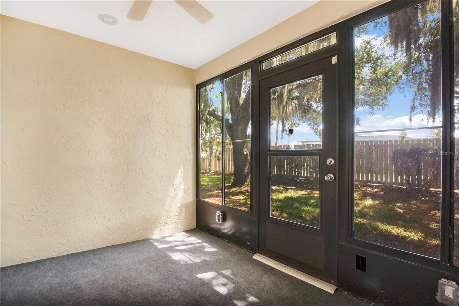2205 CYPRESS COVE DR, TAVARES, FL, 32778