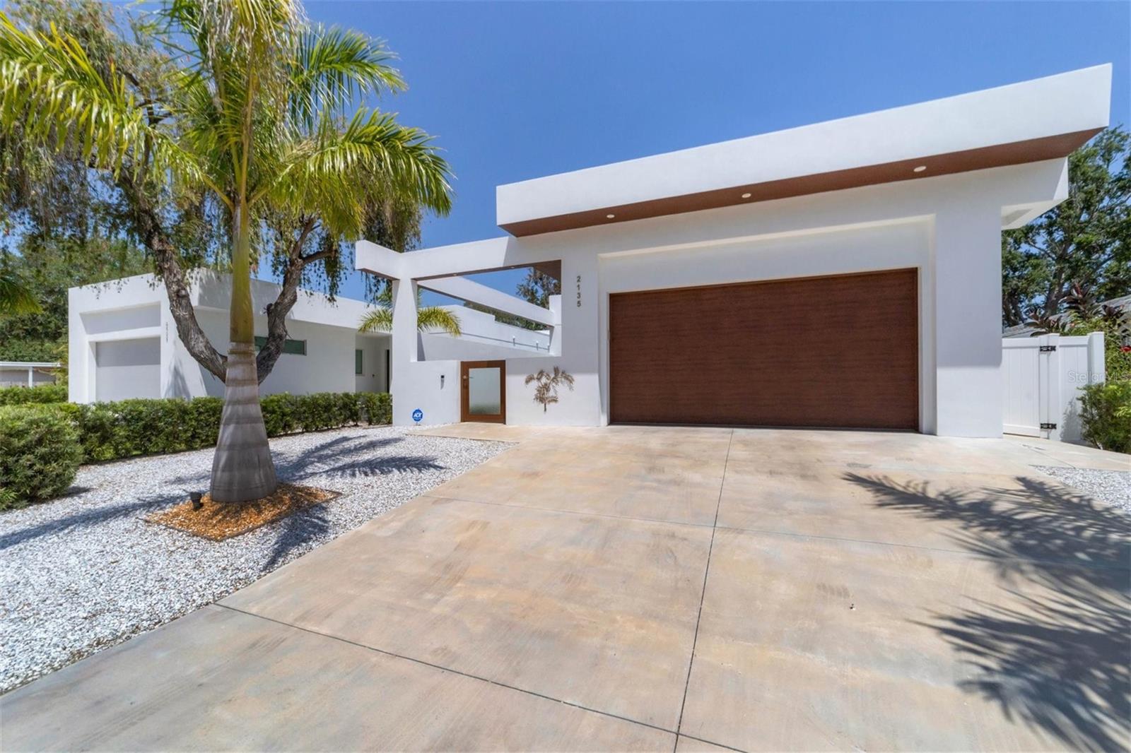 2135 HYDE PARK ST, SARASOTA, FL, 34239