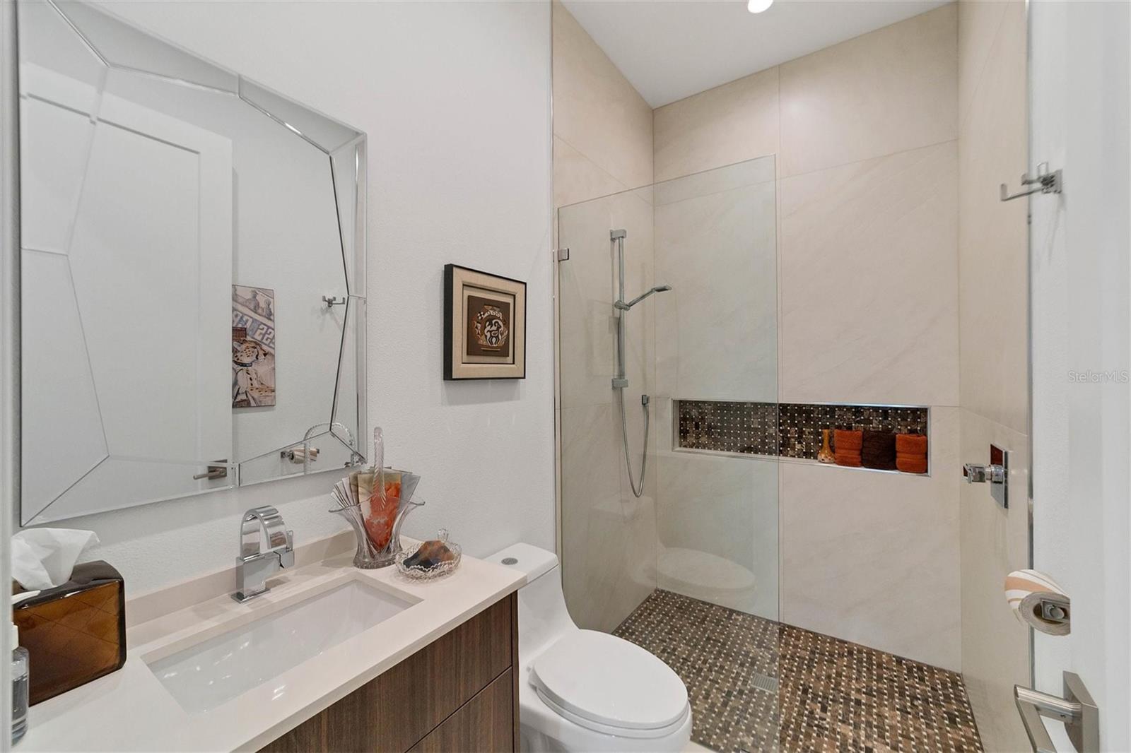 2135 HYDE PARK ST, SARASOTA, FL, 34239