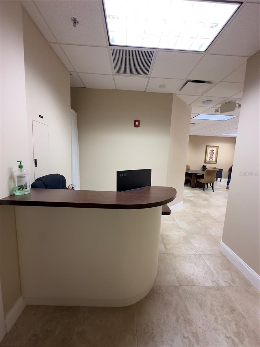 6735 CONROY WINDERMERE RD #215, ORLANDO, FL, 32835