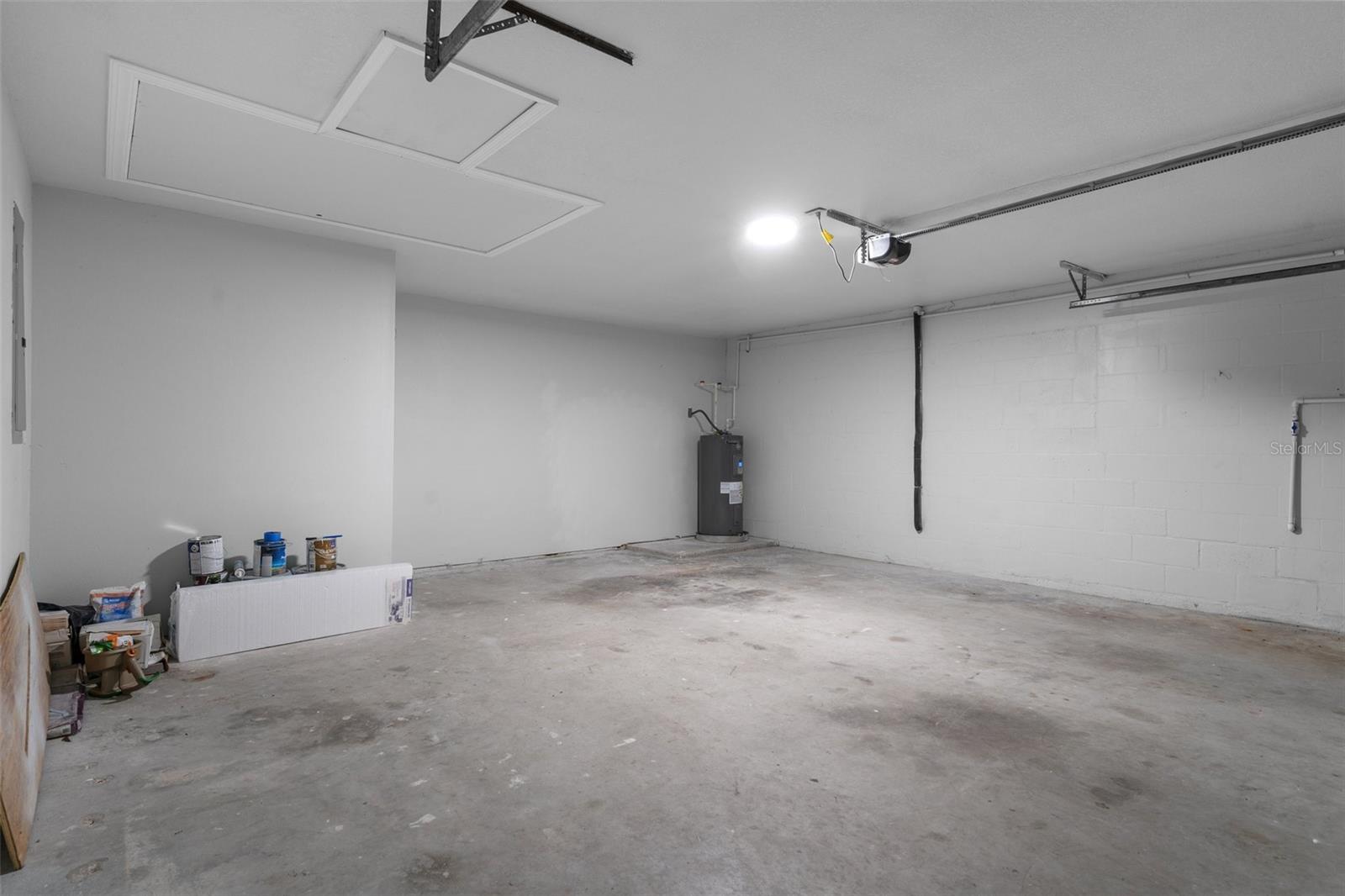 730 CRYSTAL LAKE RD, LUTZ, FL, 33548