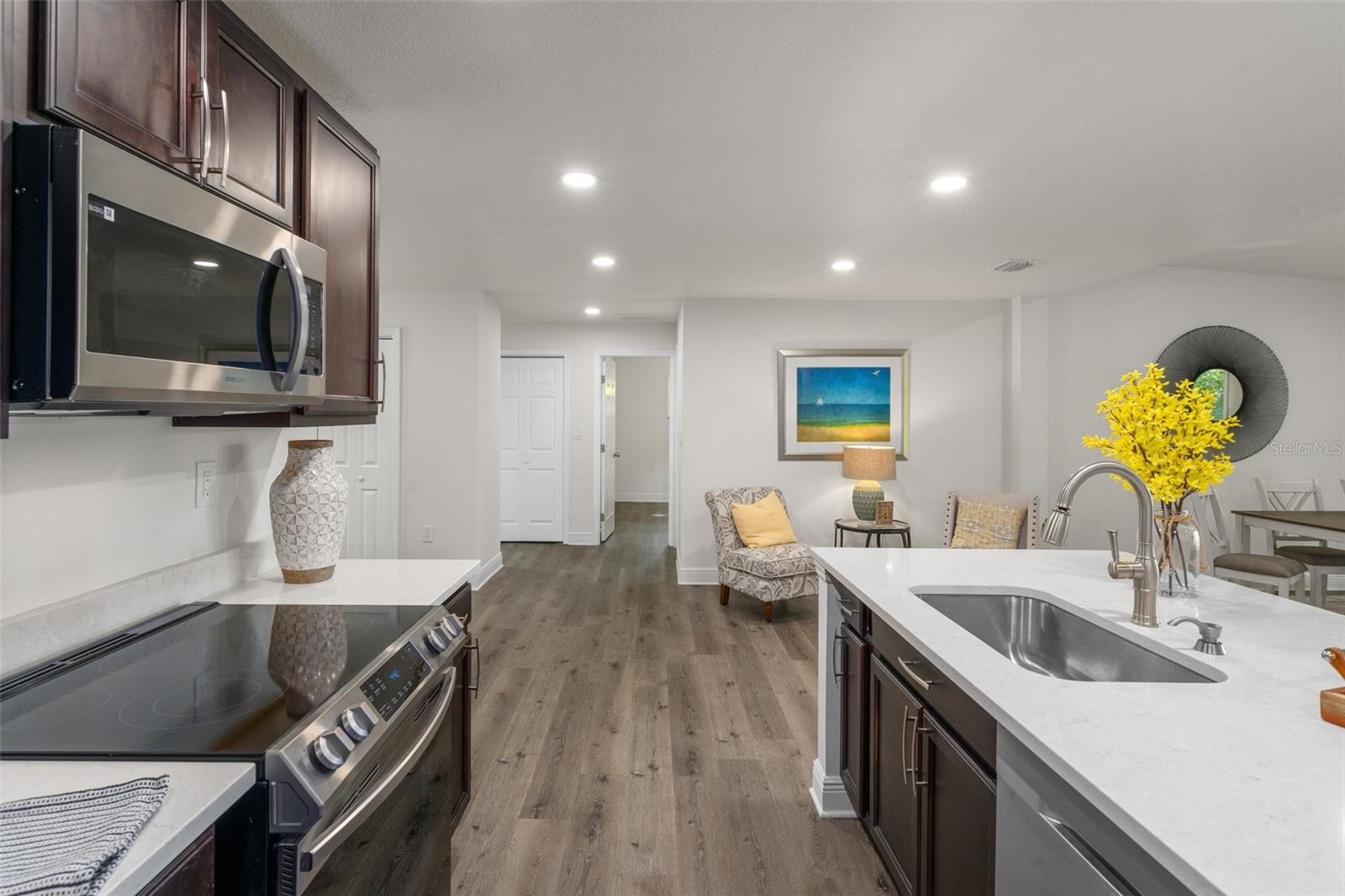 730 CRYSTAL LAKE RD, LUTZ, FL, 33548