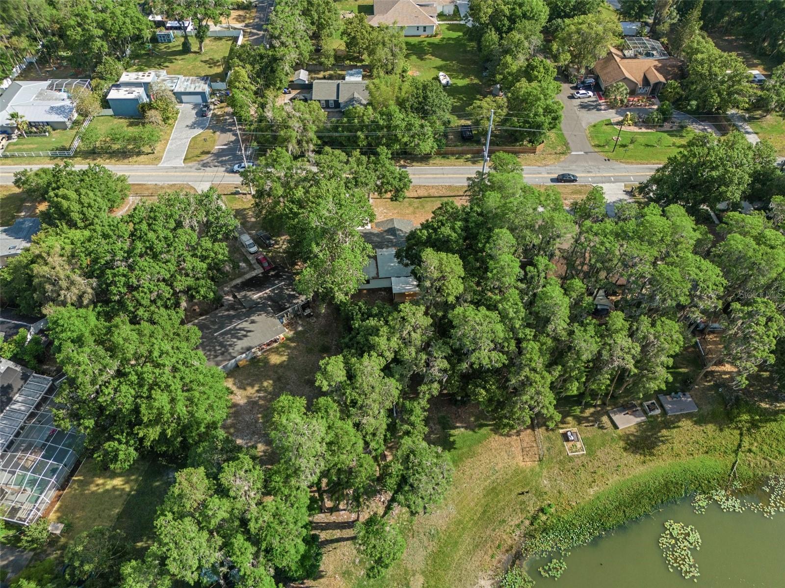730 CRYSTAL LAKE RD, LUTZ, FL, 33548