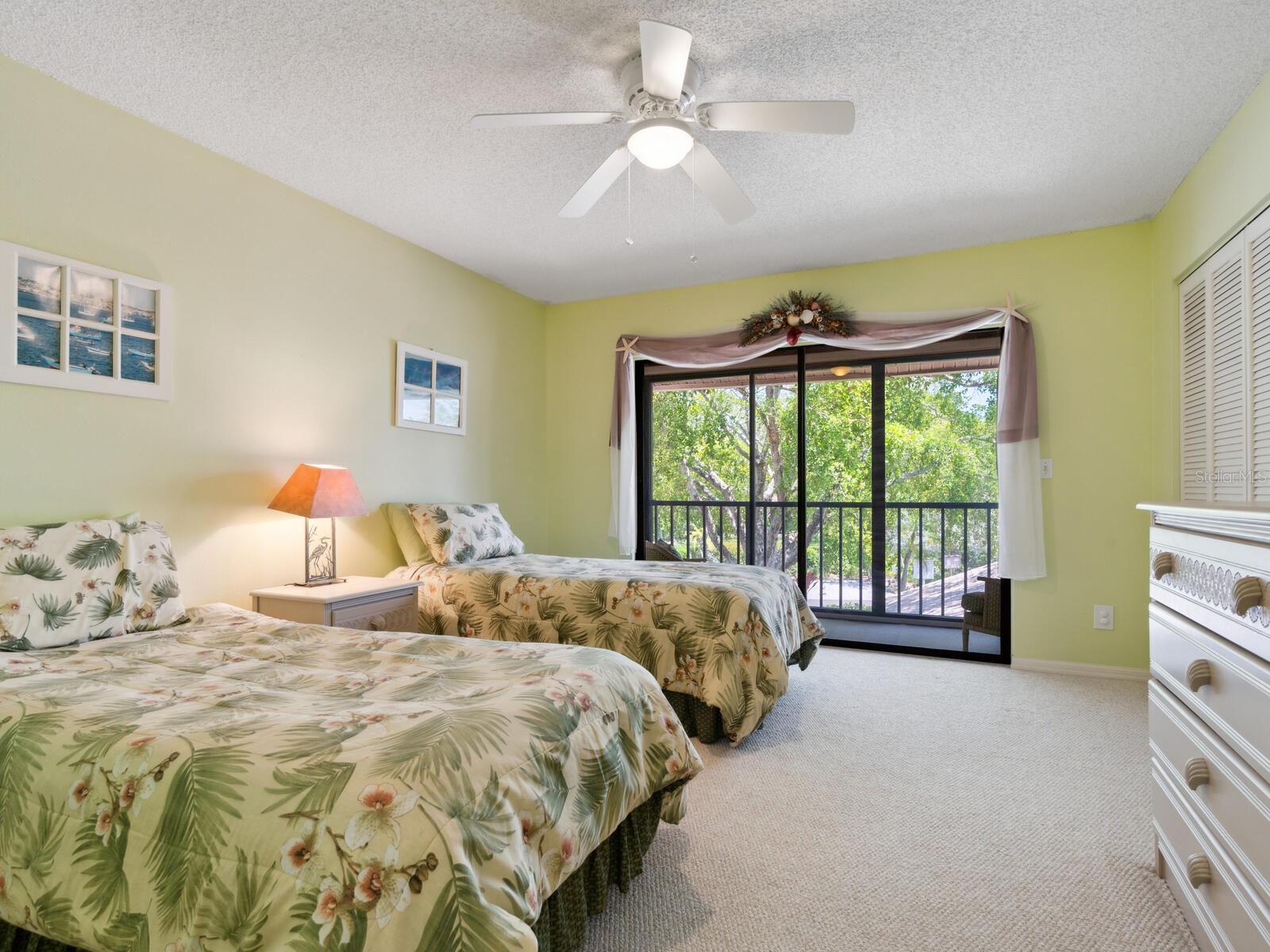 5228 LANDINGS BLVD #202, SARASOTA, FL, 34231