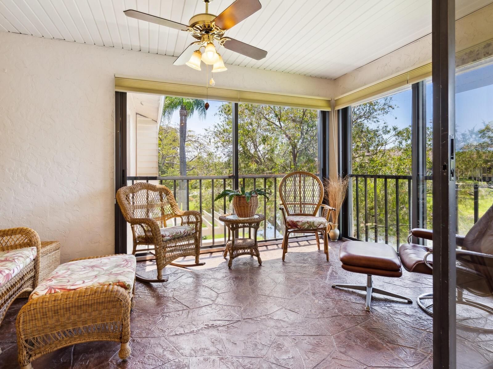5228 LANDINGS BLVD #202, SARASOTA, FL, 34231