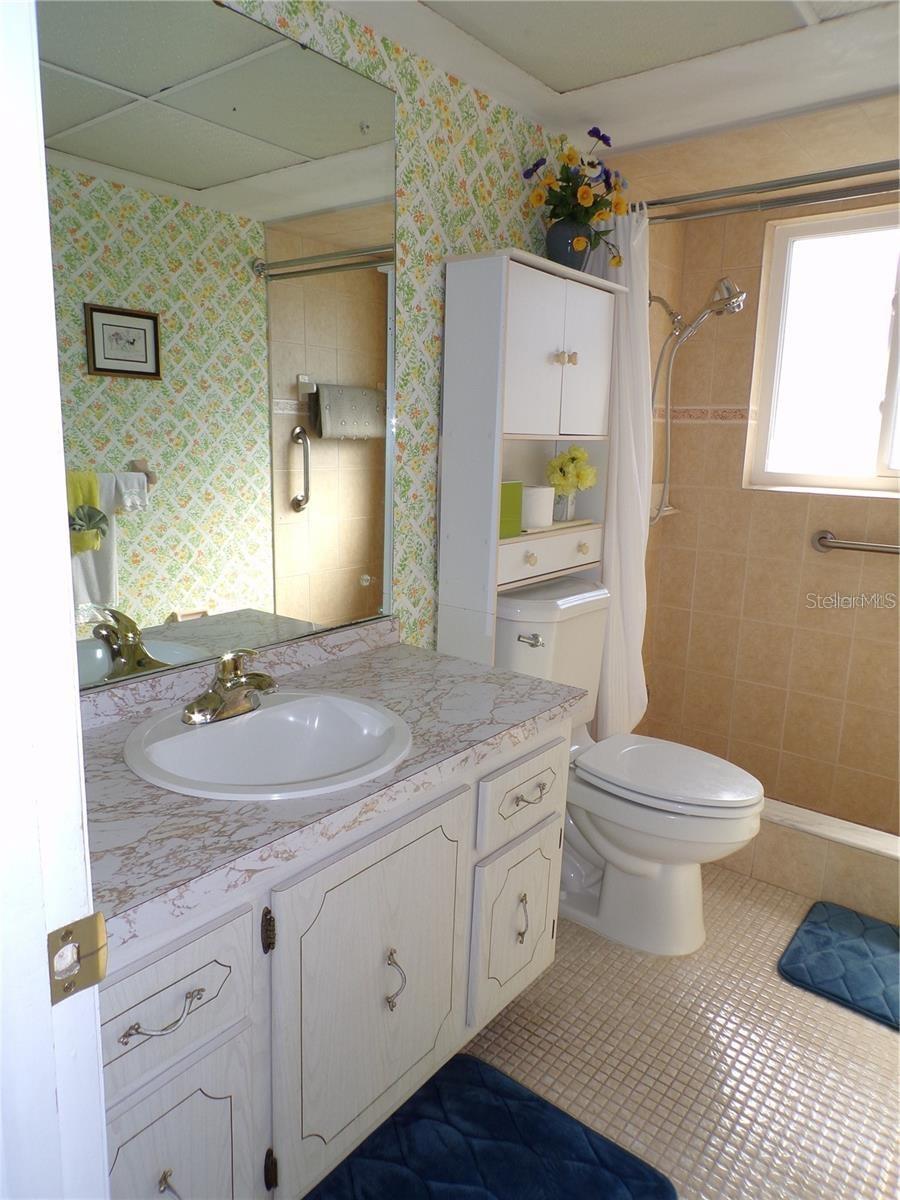 13 OAKLAND HILLS RD, ROTONDA WEST, FL, 33947